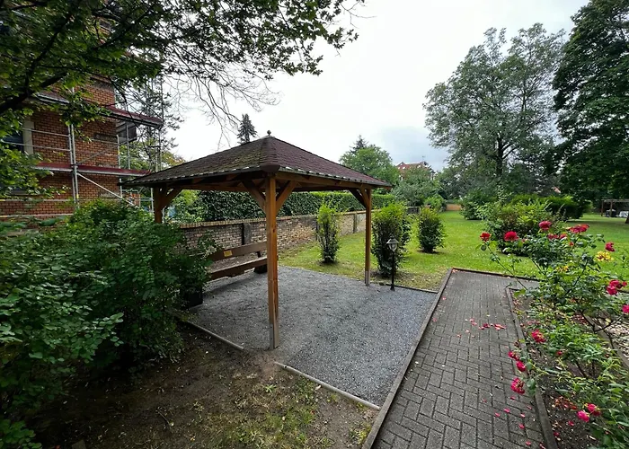 An Der Jungen Garde *